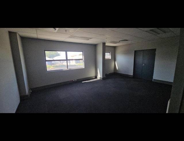INDUSTRIAL PROPERTY TO RENT IN POMONA
